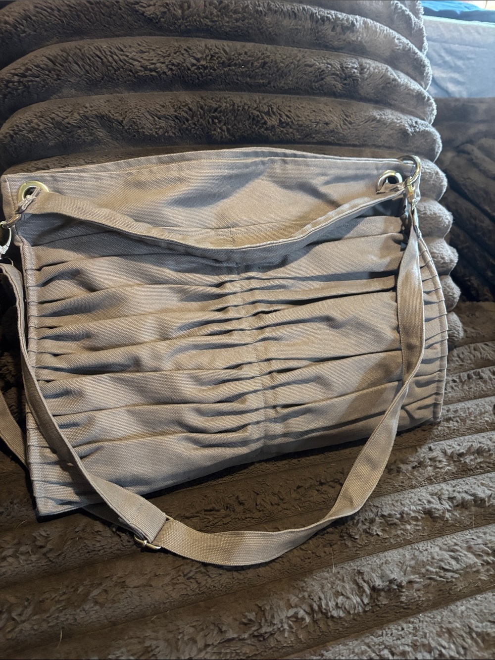 Women’s Gray Ruched Shoulder Bag